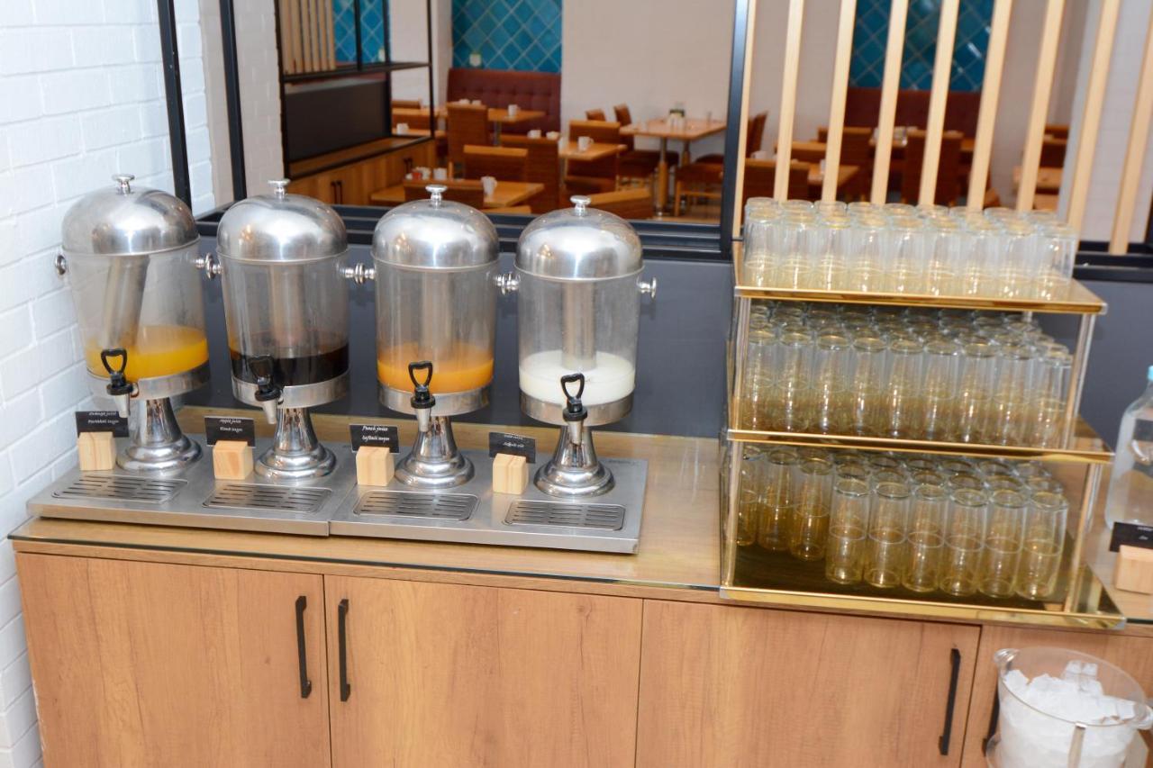Holiday Inn Istanbul City By Ihg Eksteriør bilde A juice bar