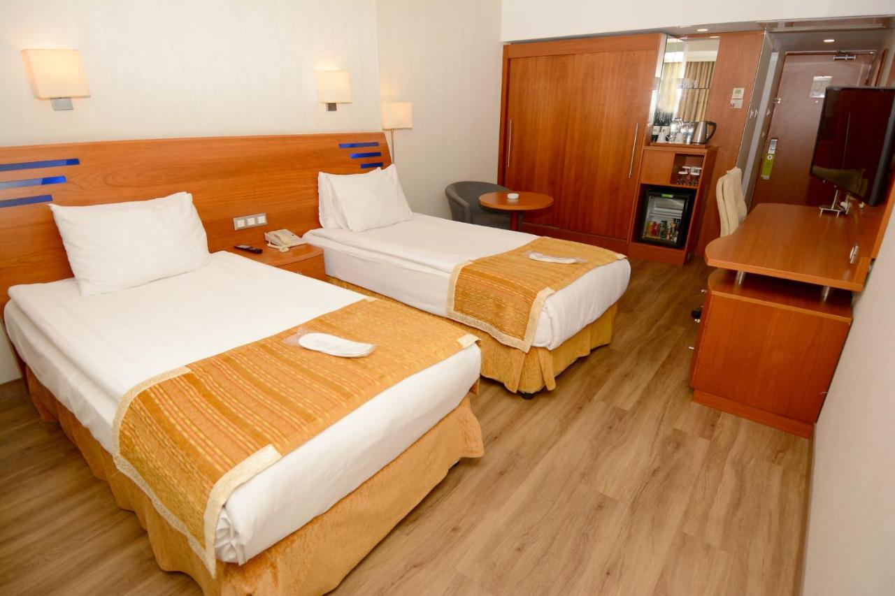Holiday Inn Istanbul City By Ihg Eksteriør bilde A room at the hotel
